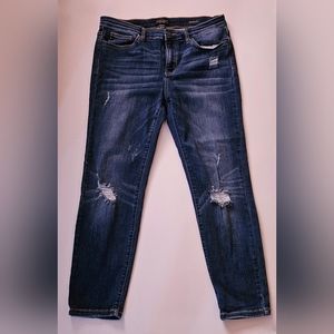 JUDY BLUE distressed jeans women's size 32 skinny tapered